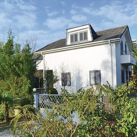 Holiday Home Pishat E Buta 28 Golem  Exterior foto