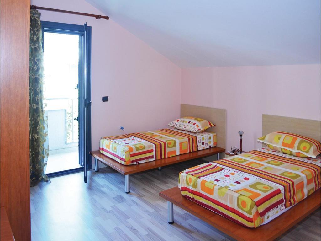 Holiday Home Pishat E Buta 28 Golem  Exterior foto