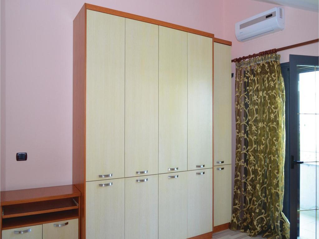 Holiday Home Pishat E Buta 28 Golem  Exterior foto