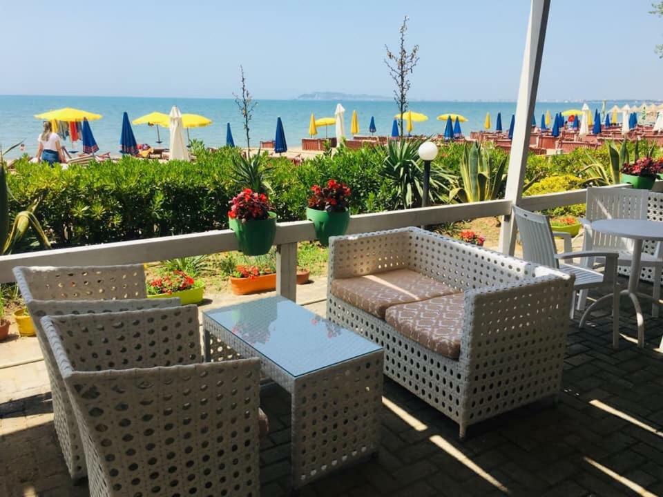 Holiday Home Pishat E Buta 28 Golem  Exterior foto